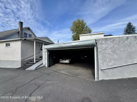 Exterior - 836 E Lackawanna Ave, Olyphant, PA 18447 photo 7 of 7