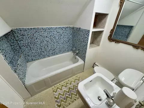 Bath - 836 E Lackawanna Ave, Olyphant, PA 18447 photo 1 of 3