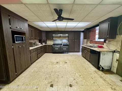 Kitchen - 836 E Lackawanna Ave, Olyphant, PA 18447 photo 1 of 5