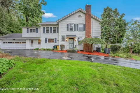 436 Gravel Pond Rd, South Abington, PA 18411