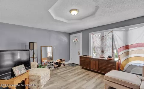 904 Ash St, Scranton, PA 18510