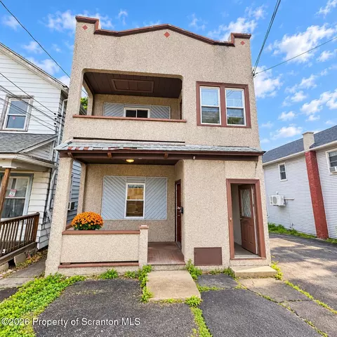 817 Cedar Ave, Scranton, PA 18505
