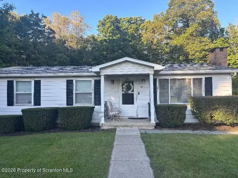 114 Park St, South Abington Twp, PA 18411