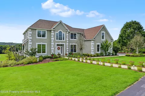 667 Culver Hill Rd, West Pittston, PA 18643