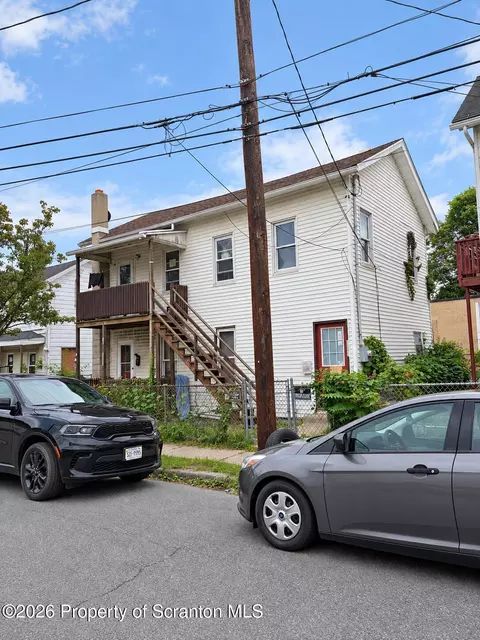 304-306 Phelps St, Scranton, PA 18509