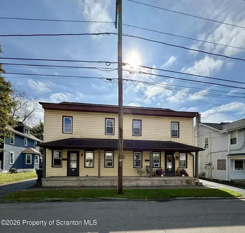 622-624 Lackawanna Ave, Mayfield, PA 18433
