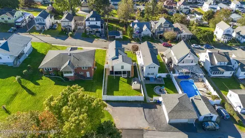 View/Area - 192 Phillips St, Throop, PA 18512 photo 2 of 4