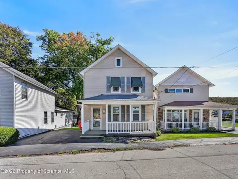 143 S Church St, Carbondale, PA 18407