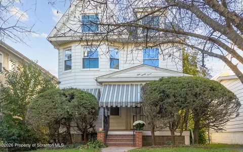 927 Taylor Ave, Scranton, PA 18510