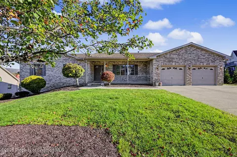 304 School Side Dr, Throop, PA 18512