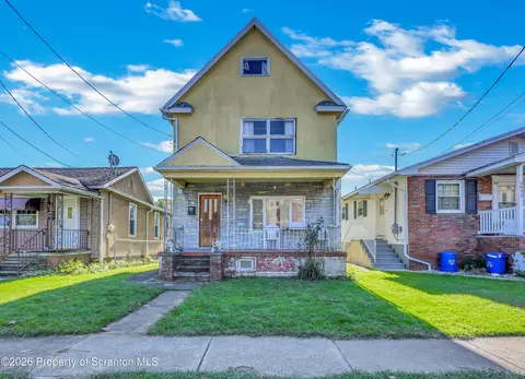 2031 Dorothy St, Scranton, PA 18504