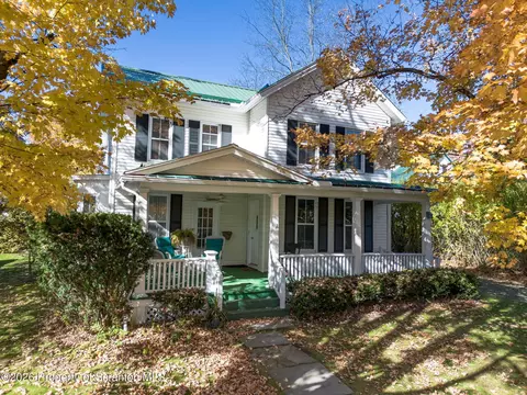 125 Lincoln Ave, Montrose, PA 18801