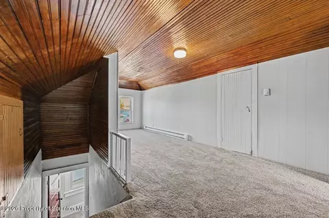 Entry Way - 31 Butler St, Old Forge, PA 18518 photo 15 of 16