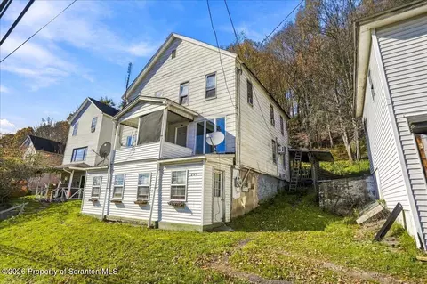 125 Jefferson St, Simpson, PA 18407