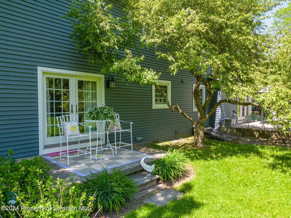 Exterior - 900 Longview Ter, Clarks Summit, PA 18411 photo 6 of 7