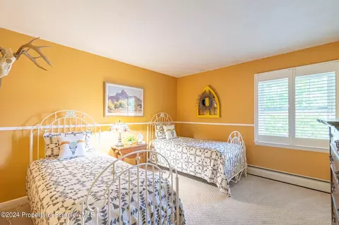 Bedroom - 900 Longview Ter, Clarks Summit, PA 18411 photo 1 of 9
