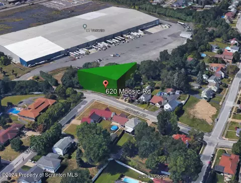 620 Moosic Rd, Old Forge, PA 18518 photo 2