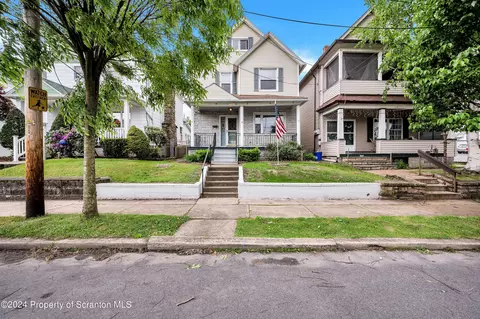 1521 Farr St, Scranton, PA 18504