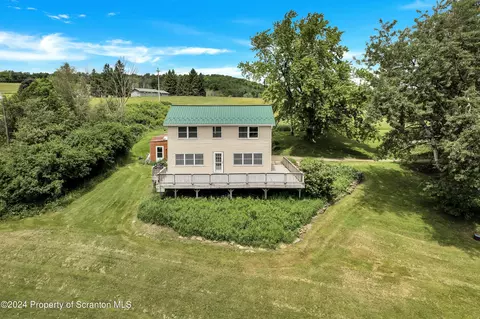 333 Hawley Rd, Montrose, PA 18801