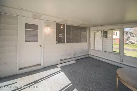 1110 R Springbrook Ave, Moosic, PA 18507 photo 8