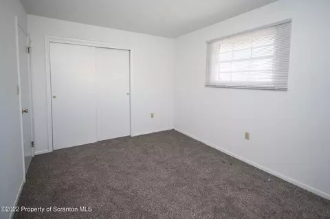 1110 R Springbrook Ave, Moosic, PA 18507 photo 14