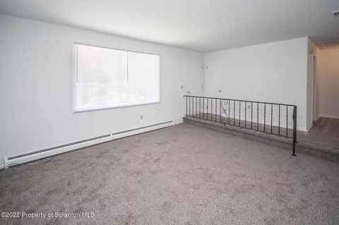 1110 R Springbrook Ave, Moosic, PA 18507 photo 15