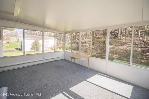 1110 R Springbrook Ave, Moosic, PA 18507 photo 7