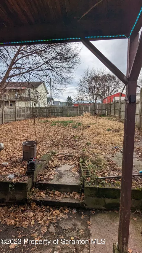 1409 Prospect Ave, Scranton, PA 18505 photo 14