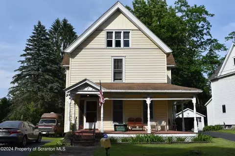 142 Church St, Hallstead, PA 18822