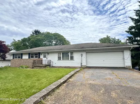 108 1st St, Dickson City, PA 18508