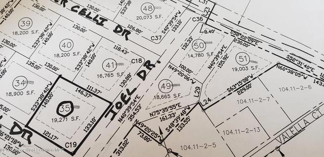 Joel Drive, Archbald, PA 18403