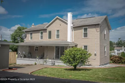 24 Drake St, Hughestown, PA 18640