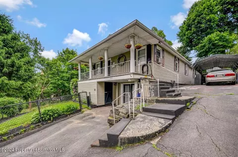 201 Barrett St, Clarks Summit, PA 18411