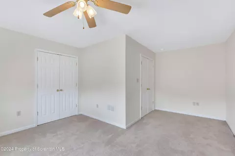 Bedroom - 45 Sharon Dr, Moosic, PA 18507 photo 4 of 7