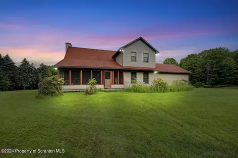 1715 Svecz Rd, Union Dale, PA 18470