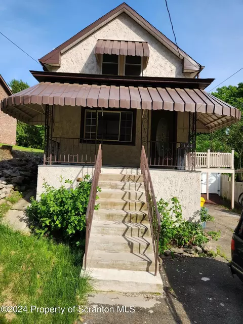 344 Third St, Archbald, PA 18403
