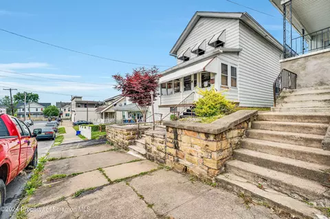 156 S Sumner Ave, Scranton, PA 18504
