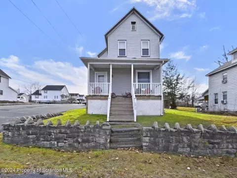 801 Union St, Taylor, PA 18517