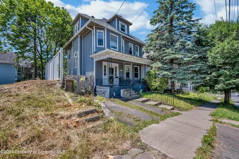 1618 Mulberry St, Scranton, PA 18510