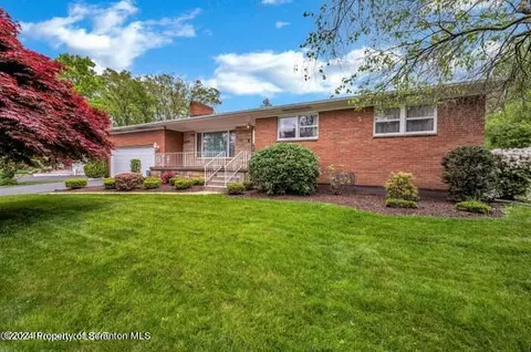 236 N Mountain Boulevard Blvd, Mountain Top, PA 18707