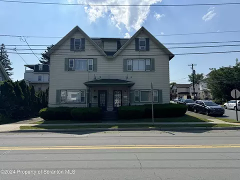 609-611 3rd St, Dunmore, PA 18512