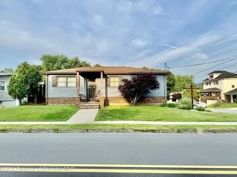 700 Church St, Jessup, PA 18434