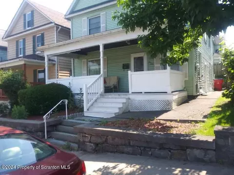 160 Wyoming Ave, Carbondale, PA 18407