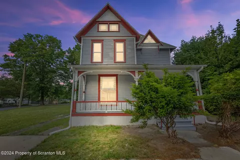 4 Luzerne Ave, West Pittston, PA 18643