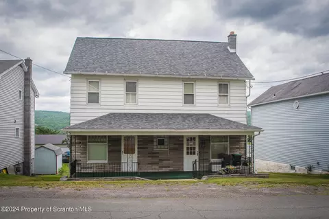510 Susquehanna St, Forest City, PA 18421