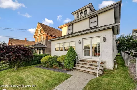 1425 S Webster Ave, Scranton, PA 18505
