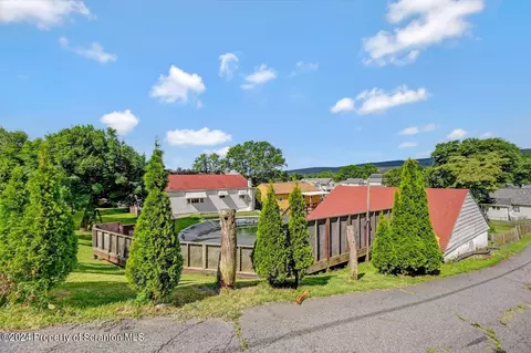 1320 Rundle St, Scranton, PA 18505