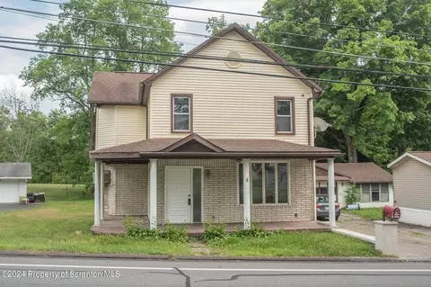 230 Canaan St, Carbondale, PA 18407