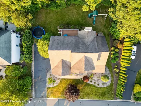 View/Area - 111 Joyce Dr, Moosic, PA 18507 photo 6 of 7