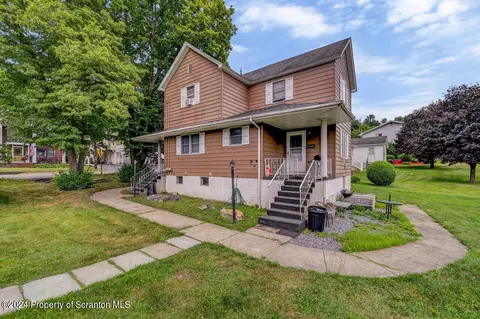 38 Honesdale Rd, Carbondale, PA 18407